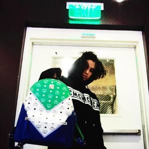 Meet your Posher, Eddie